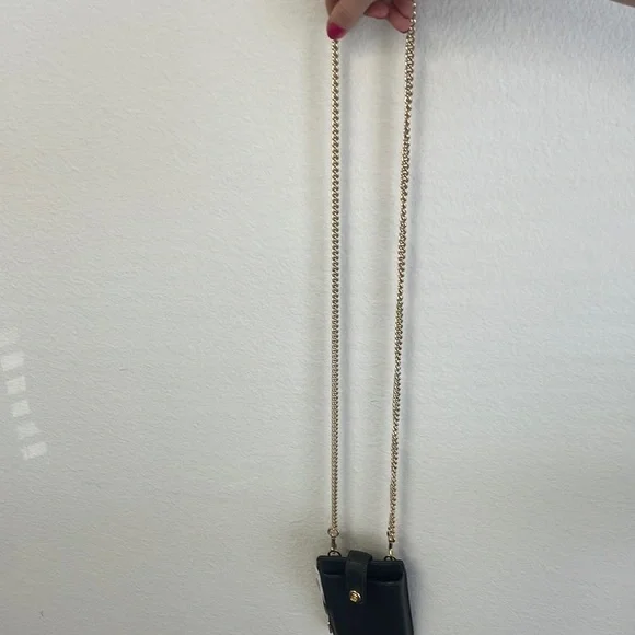 Coach Chain Phone Crossbody in Black - Turnlock broken - Picture 7 of 9
